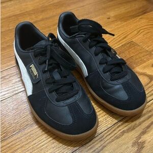 Puma Black and White Classic Sneakers with Gum Sole